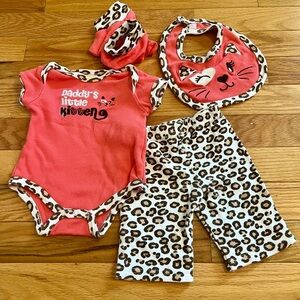 0 to 3 month matching outfit